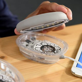 Assembling BOSEbuild Headphones