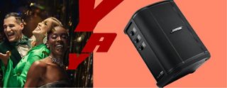 Des personnes lors d’une fête et le système d’enceintes Bluetooth portable Bose S1 Pro+