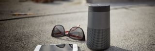 Bose bärbar smarthögtalare