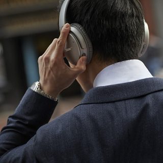 QuietComfort 35 II trådlösa hörlurar
