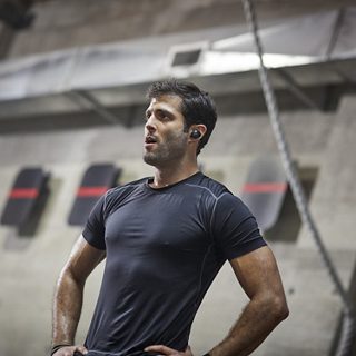 SoundSport_Free_wireless_headphones3