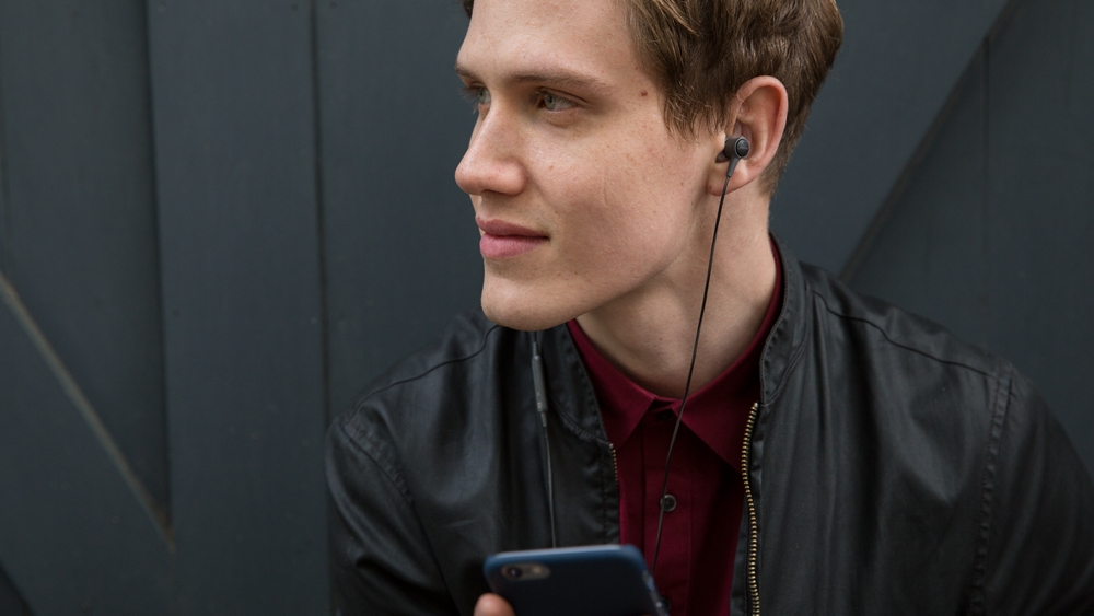 SoundTrue® Ultra inear headphones Apple devices