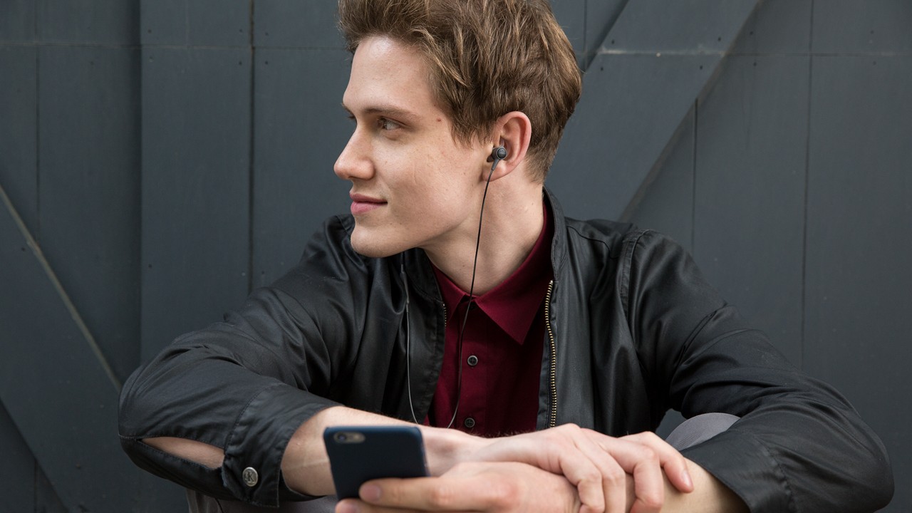 SoundTrue® Ultra inear headphones Apple devices