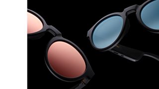 Bose Frames Rondo shown with Mirrored Rose Gold and Gradient Blue Lenses