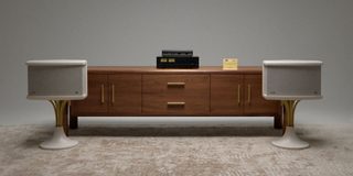 901 Speakers positioned on the sides of a credenza