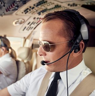 Bose Aviation Headsets: 快適、クリア、ノイズリダクション
