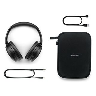 Bose QuietComfort SE headphones, audio cable, USB-C changing cable and Soft carry case