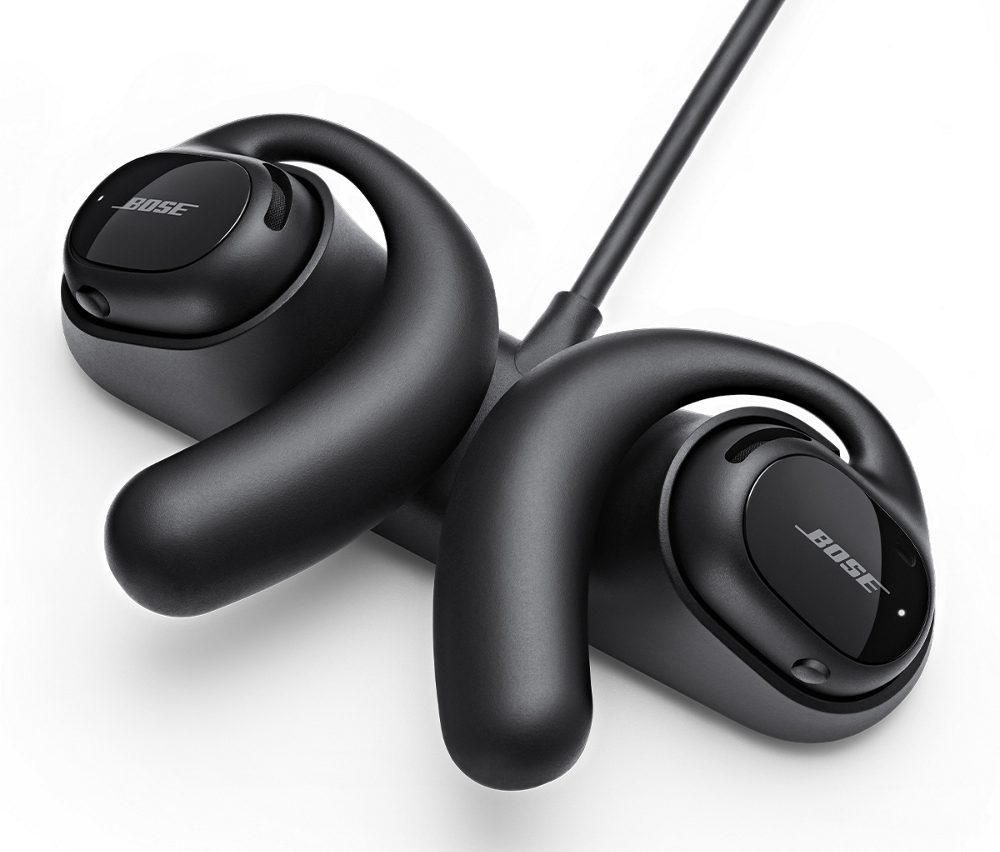 Kith ブランドの Bose Ultra Open Earbuds。
